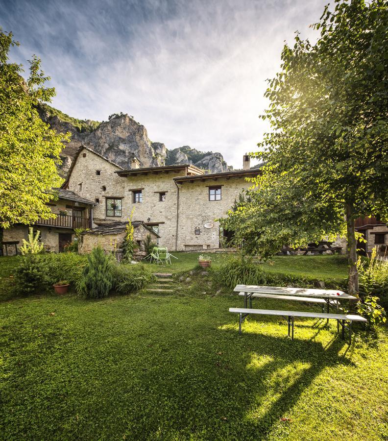 Locanda Del Silenzio Hotel Macra Exterior foto